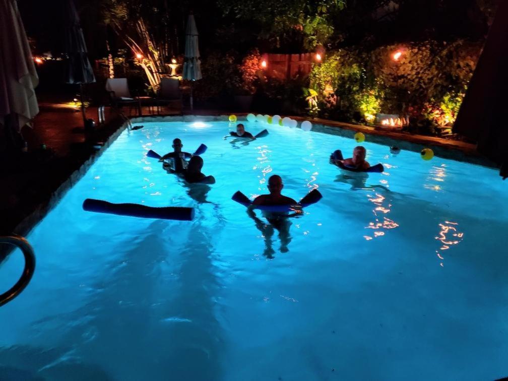 Wilton Manors A Mens Oasis Panzió Kültér fotó